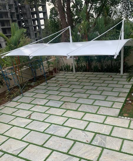 Cabane Tensile Roofing fabric installation
