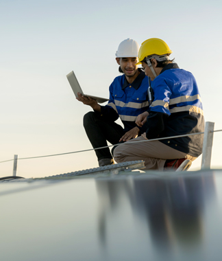 Cabane Tensile Roofing installation craft